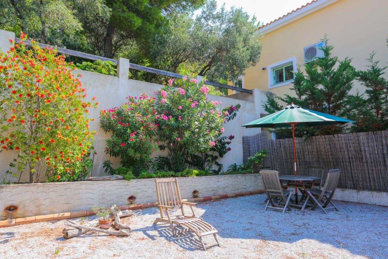 Skiathos Seaview Villa With Pool Punta Eksteriør billede